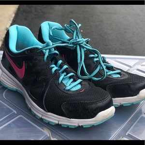 Nike Womens Revolution 2 554900-019 Running Shoes Black Lace Up Low Top Size 7.5